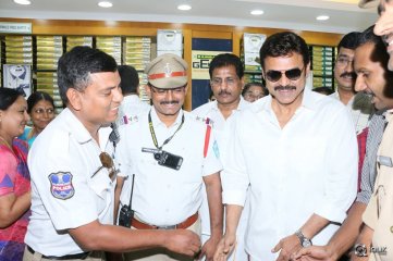 Venkatesh Inaugurates Ramraj Cotton Showroom
